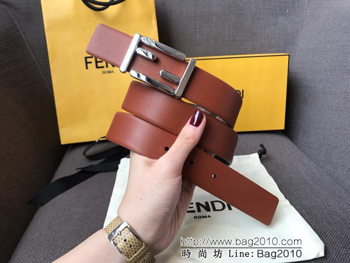 FENDI芬迪 實物拍攝 最新爆款 柔軟小牛皮皮帶 雙F標誌 BAGUETTE系列 時尚百搭款女款皮帶  xfp1303